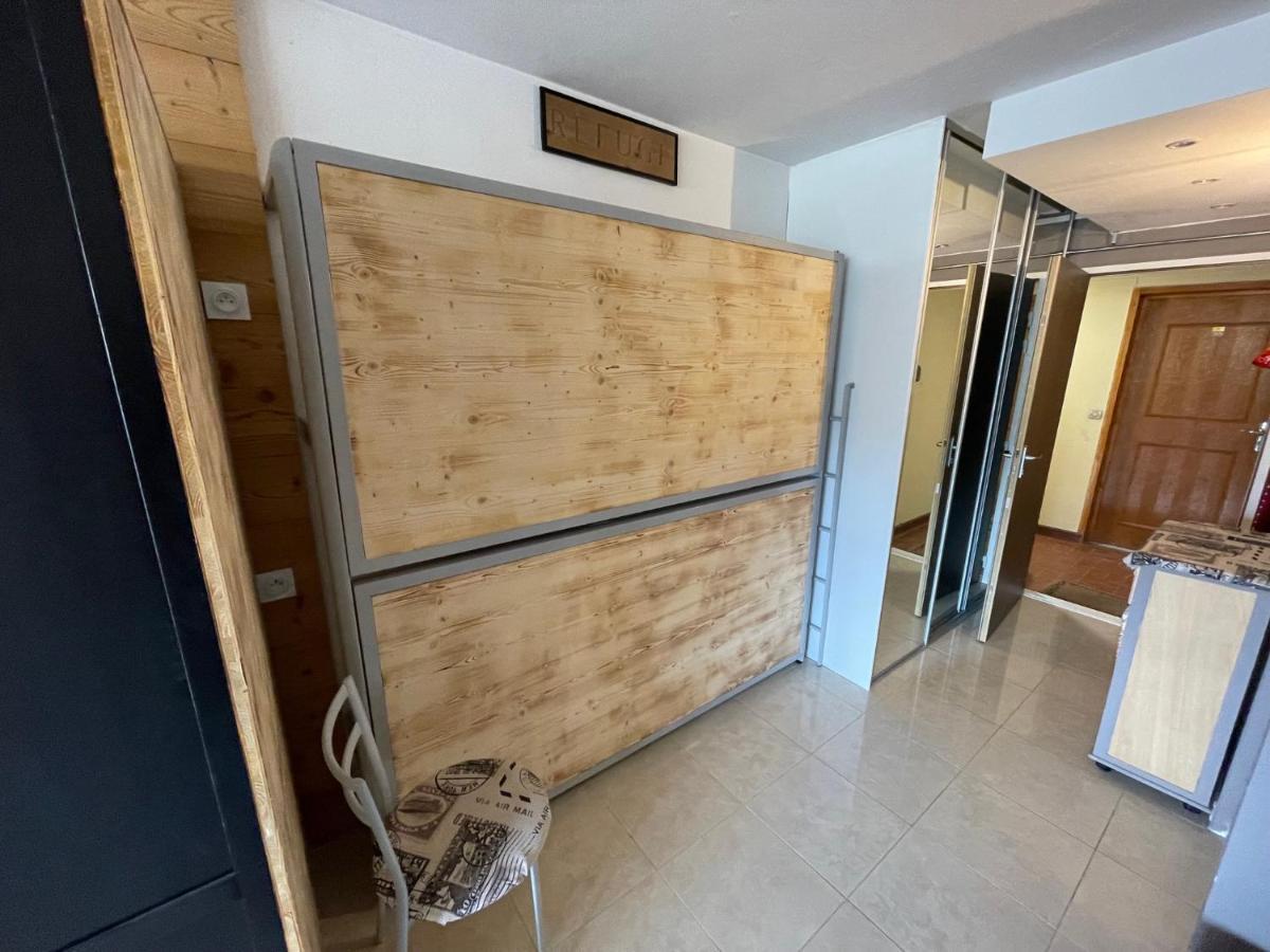 Appartement le champas à Enchastrayes Extérieur photo